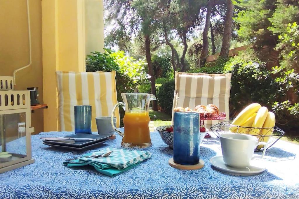 Garden Apartment With Bbq In The Athenian Riviera Atenas Exterior foto