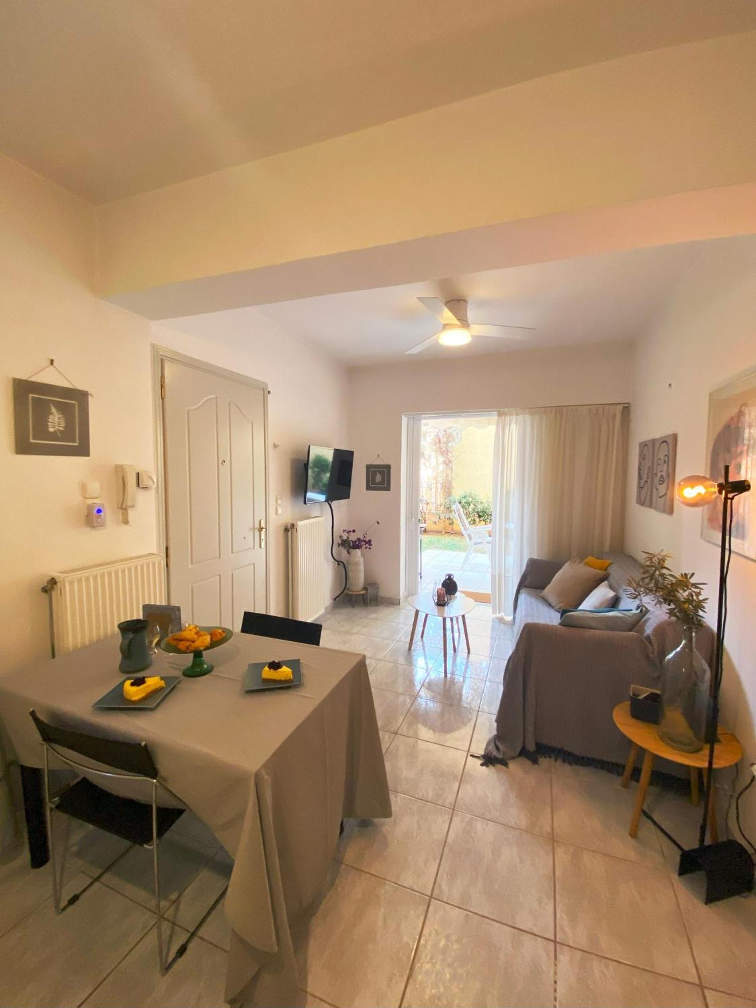 Garden Apartment With Bbq In The Athenian Riviera Atenas Exterior foto